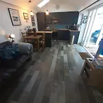 The Bird House At Invergarry Pet Friendly Апартаменты *