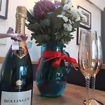 The Bird House At Invergarry Pet Friendly Апартаменты *