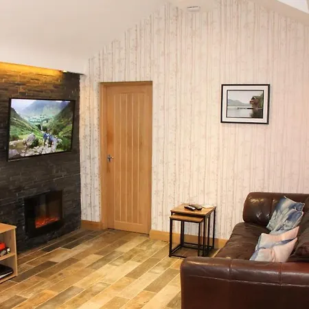 The Bird House At Invergarry Apartment Windermere