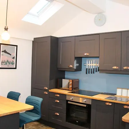 Lejlighed The Bird House At Invergarry Pet Friendly